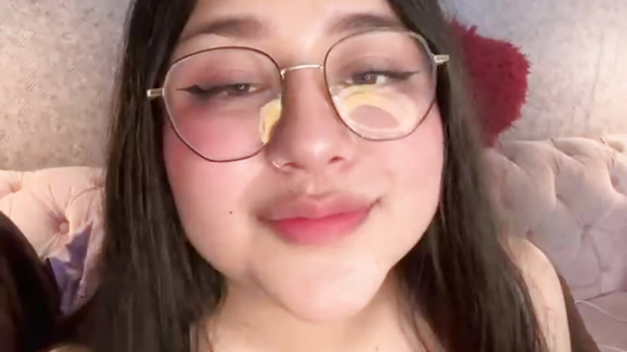Kiss for u♥️ - clip cu grace77__ model videochat
