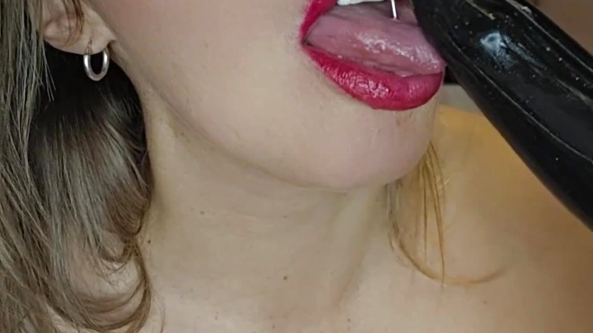 Merci pour mon anniversaire 🎁 - video by Jade_Emeraud cam model