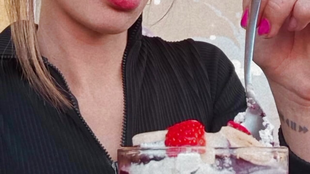 Delícia além das lives - video by Natirootls cam model