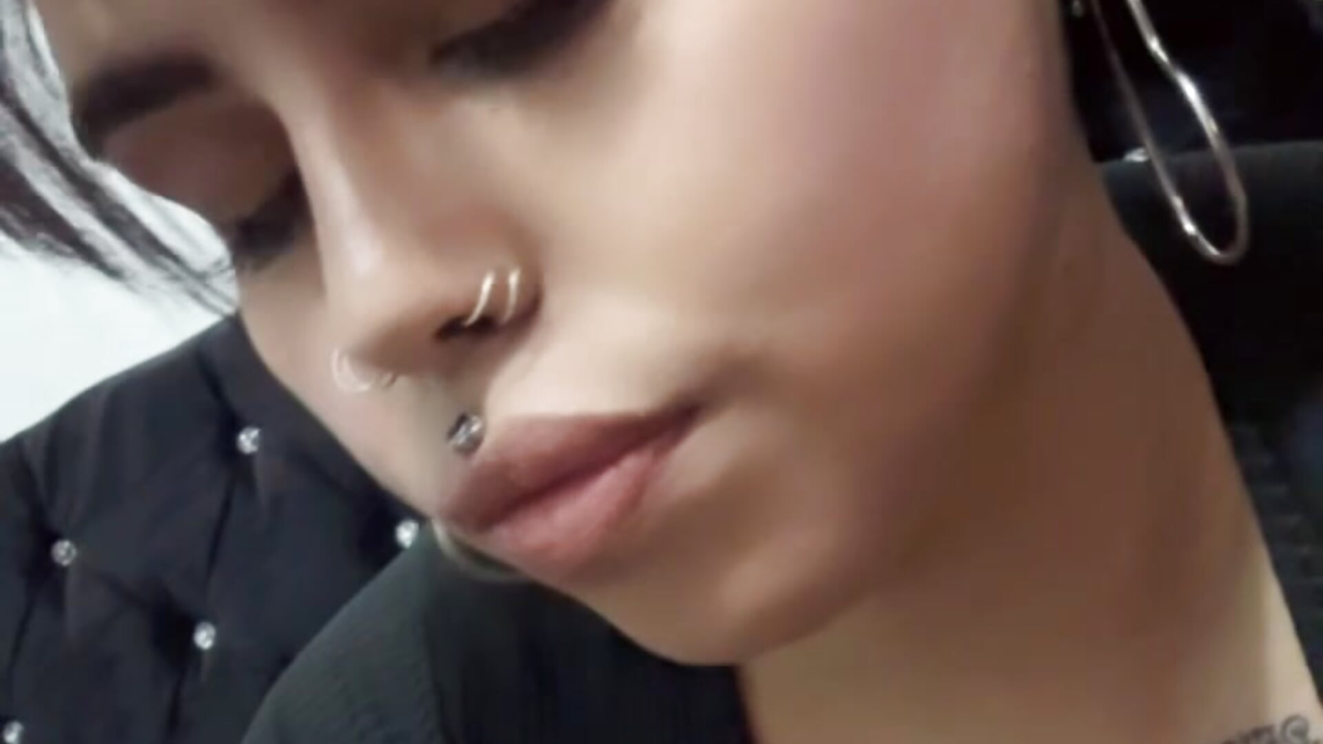 🥴