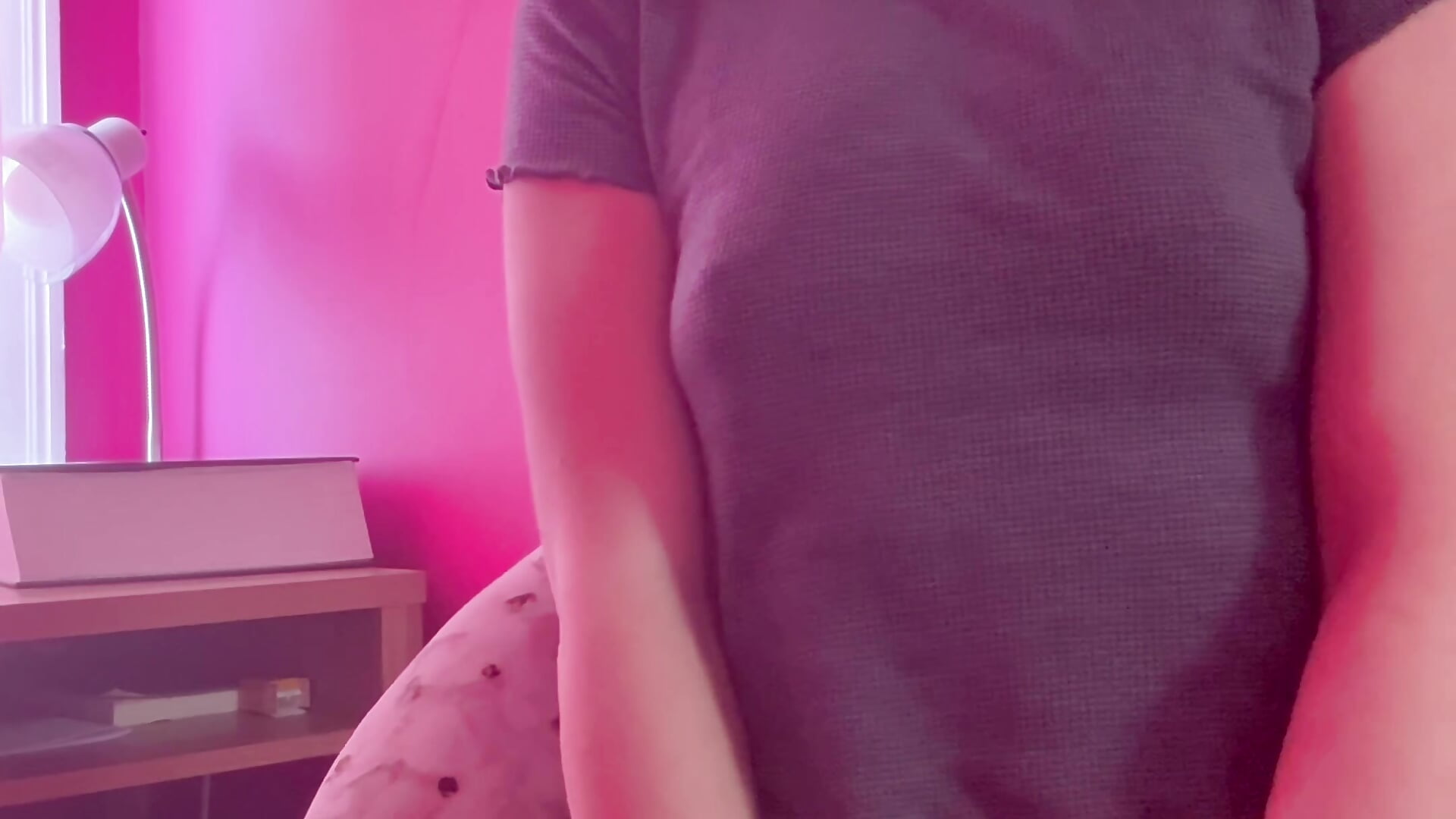 Waiting to play - video by petitebarbiexxx cam model