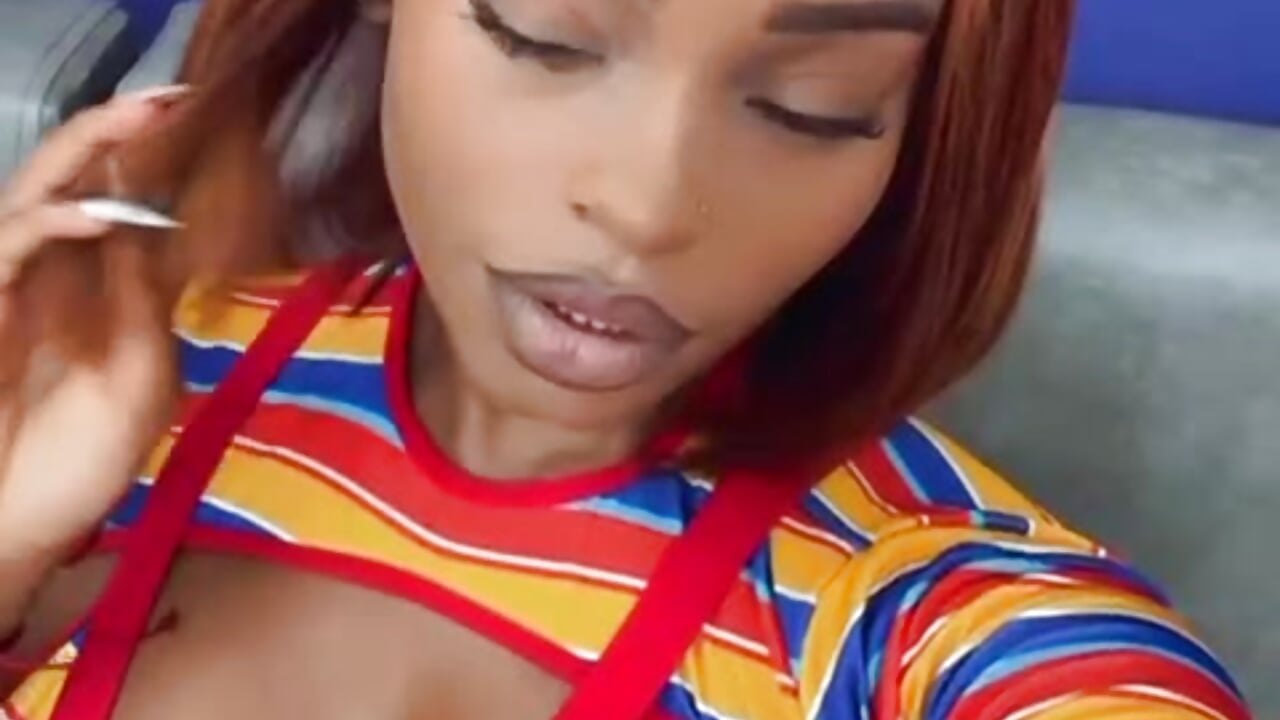 Chuky girl 🔥 - video by ShantalGomes cam model