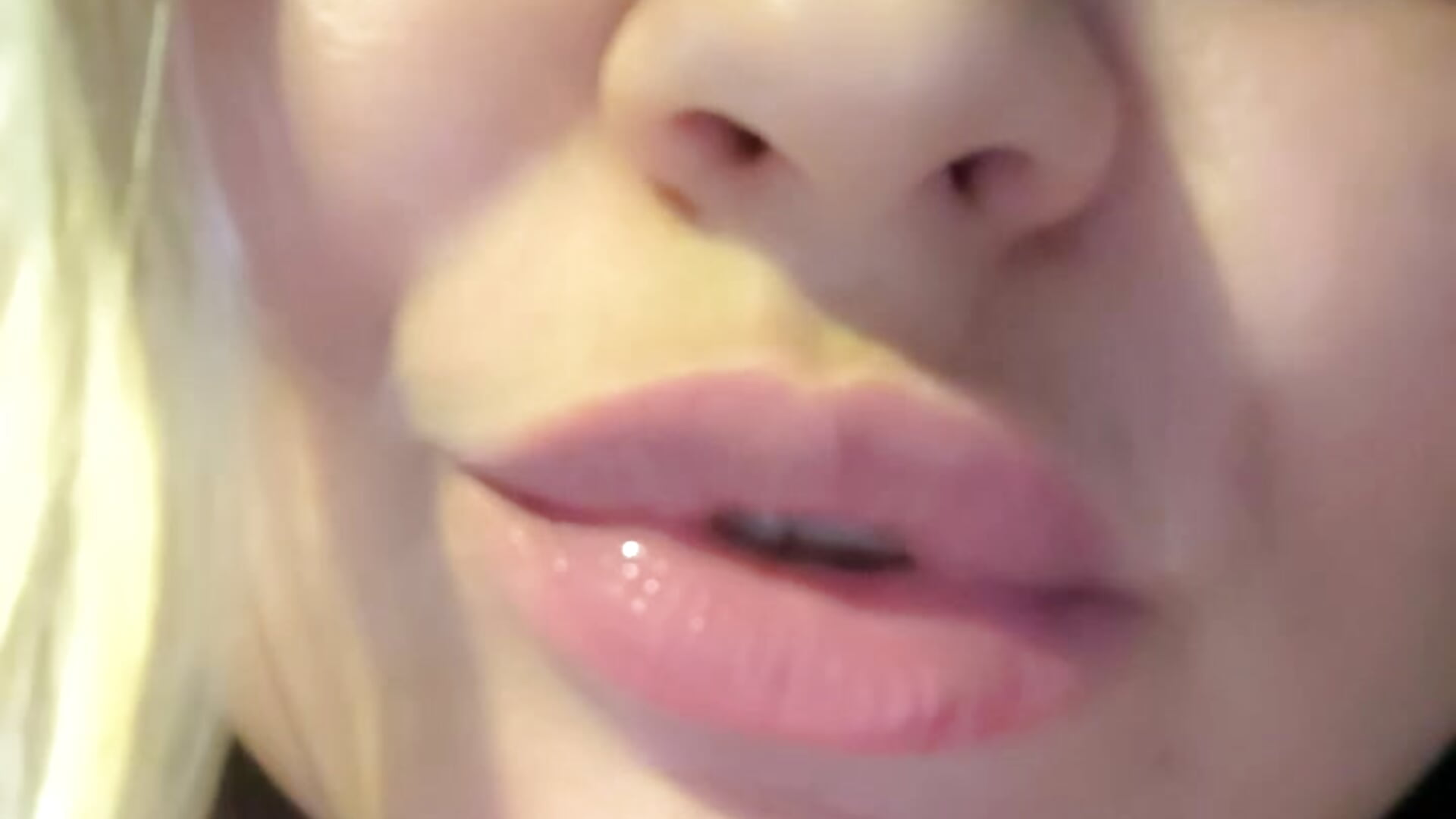 I missed you so much all day. I'll make you happy. 🤩 - video by Beverly-hillls cam model