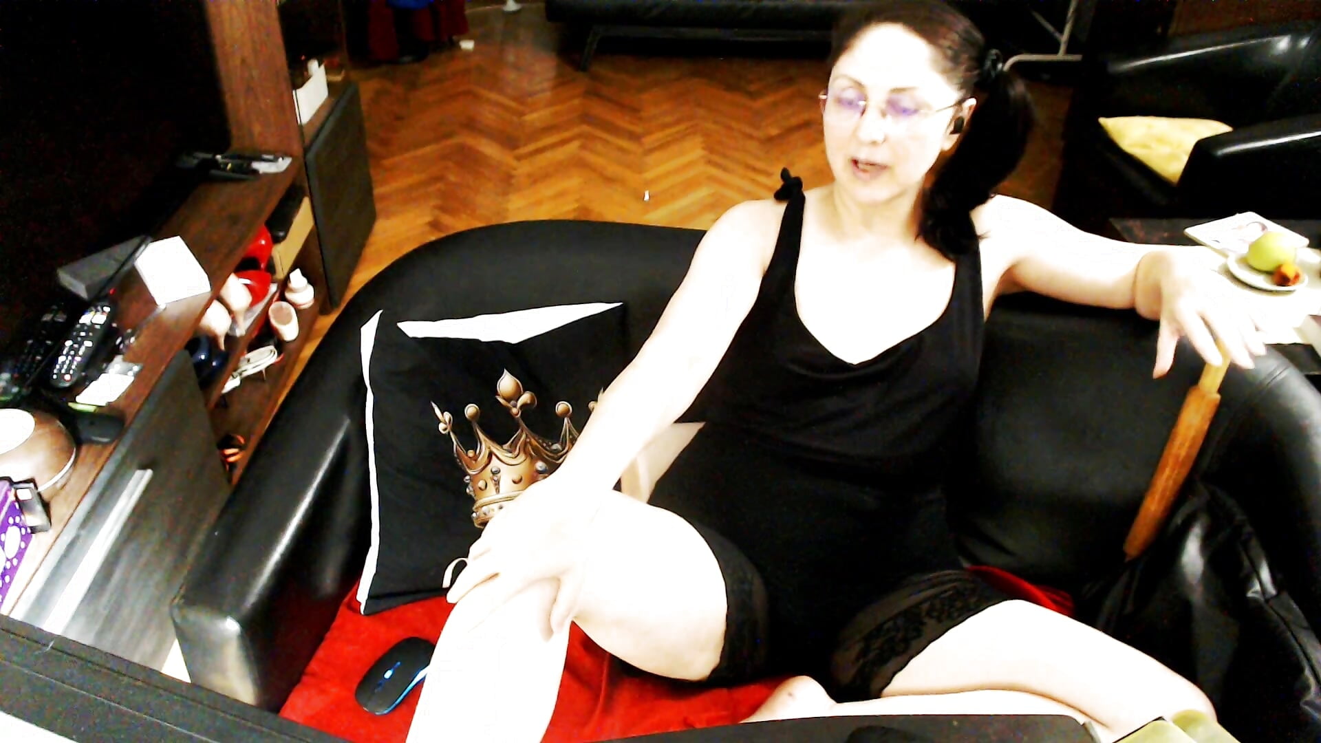 How to become dominant, as female....let me share about my dominant side! - video oleh Imperatriza kamera model
