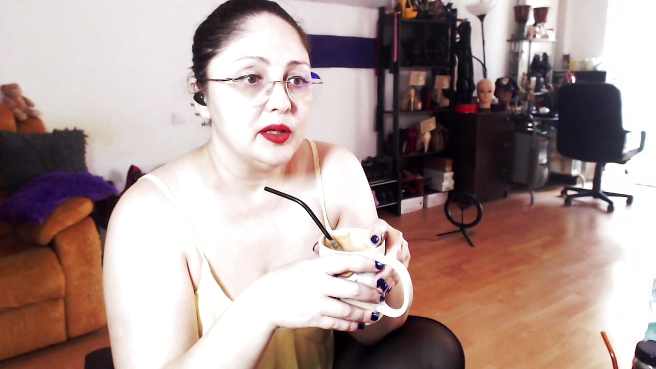 I wait all my hard spenders finsubs,paypigs in my room of sites because DARK VERSION of mine is back - video od modelky/modela Imperatriza