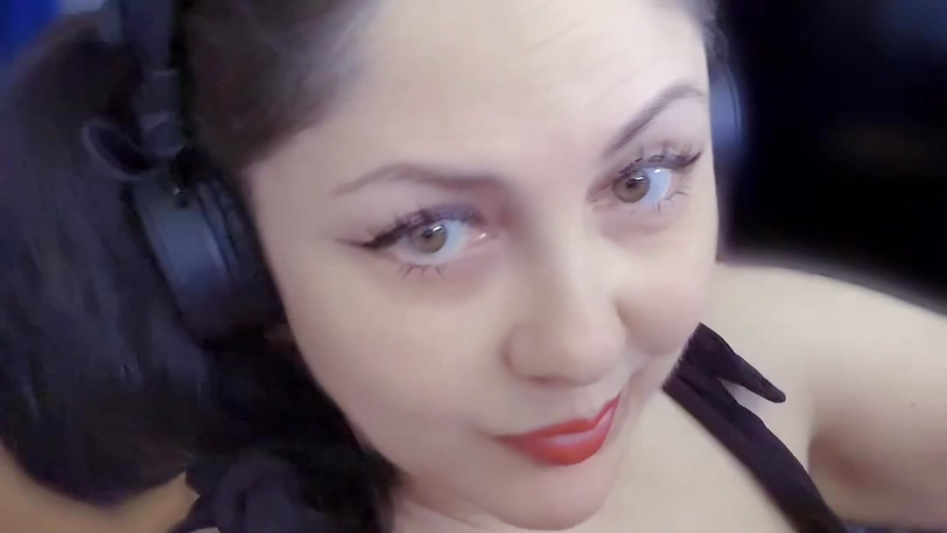 I like to inform about my Next steps about Bucharest summit! Welcome in Psychopaths world! - video van Imperatriza cam-model