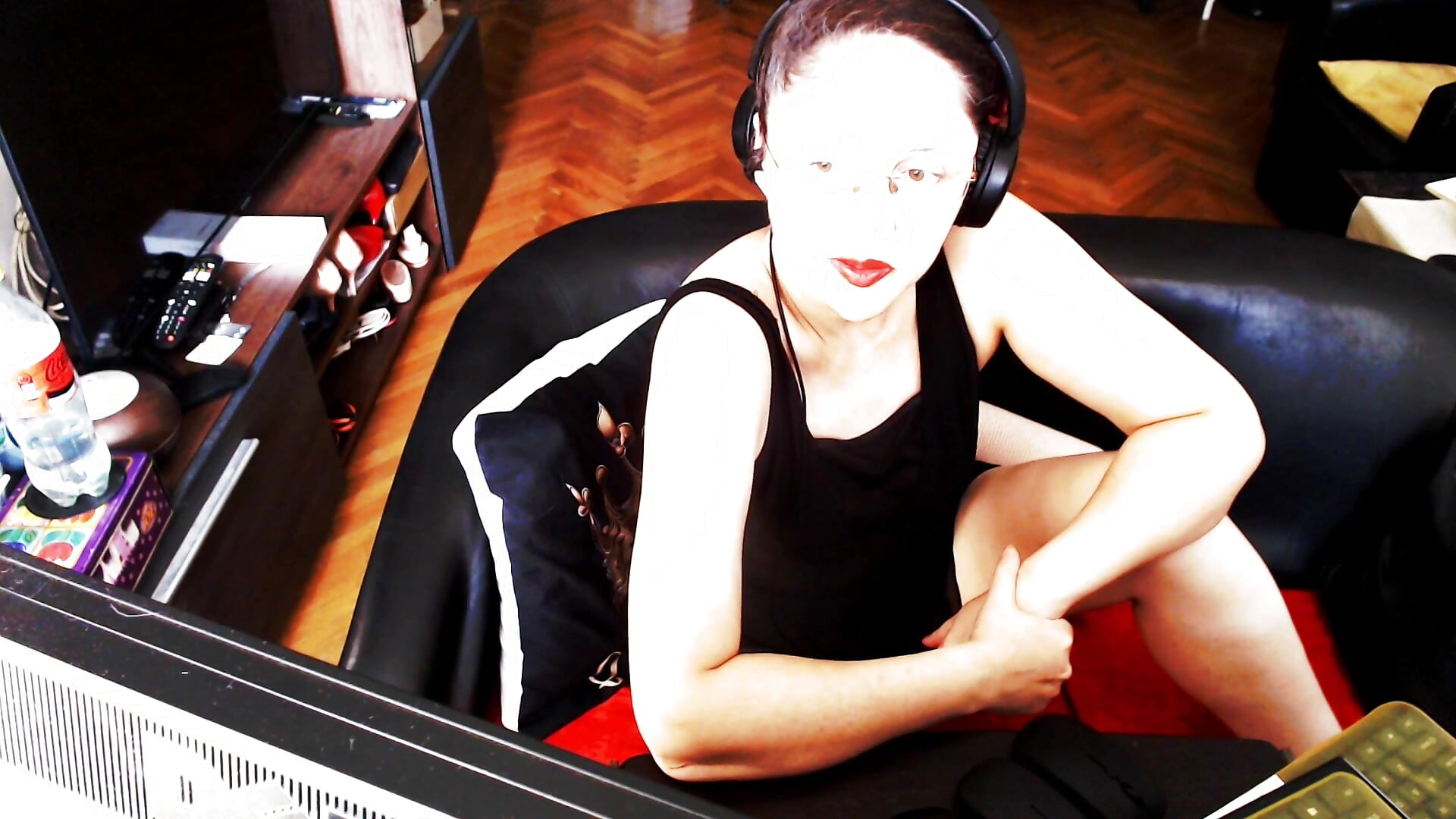 Sentimente si complimente, de la proasta Tomberoniei si din partea tiganilor borati ale cuplurilor! - video van Imperatriza cam-model