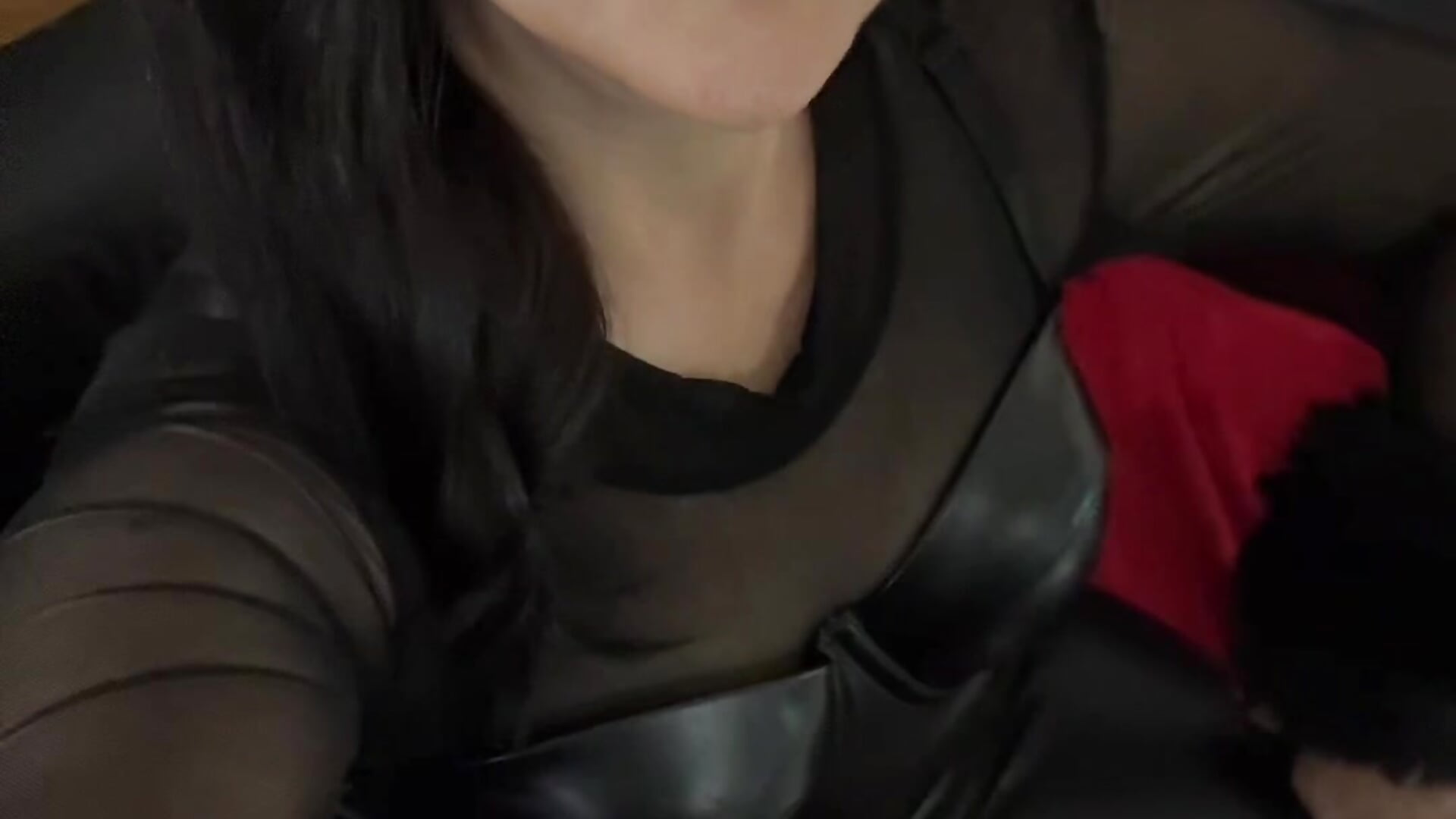 Ready or not, here I come! – video od webkamerové modelky Imperatriza