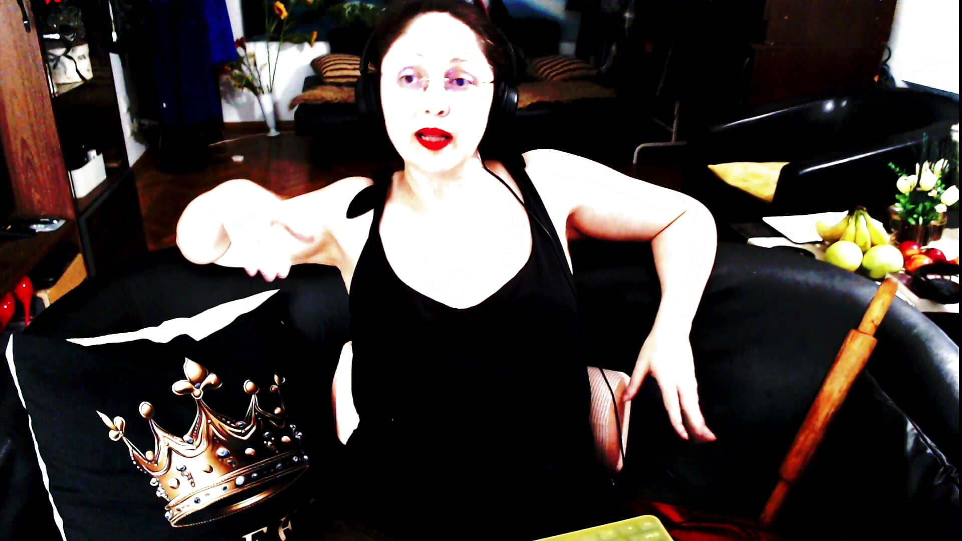 Verbal abuse after tryings to convince me I am cock sucker instead of a humiliatrix – видео вебкам-модели Imperatriza