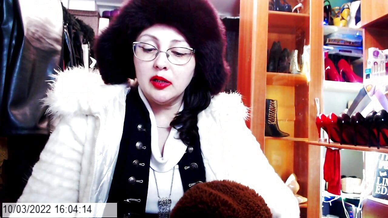 Despre JOI in industria camming (entertaining adult) - video od modelky/modela Imperatriza