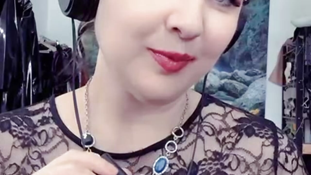 All type of "she" are welcomed in my online live room - βίντεο μοντέλου Imperatriza