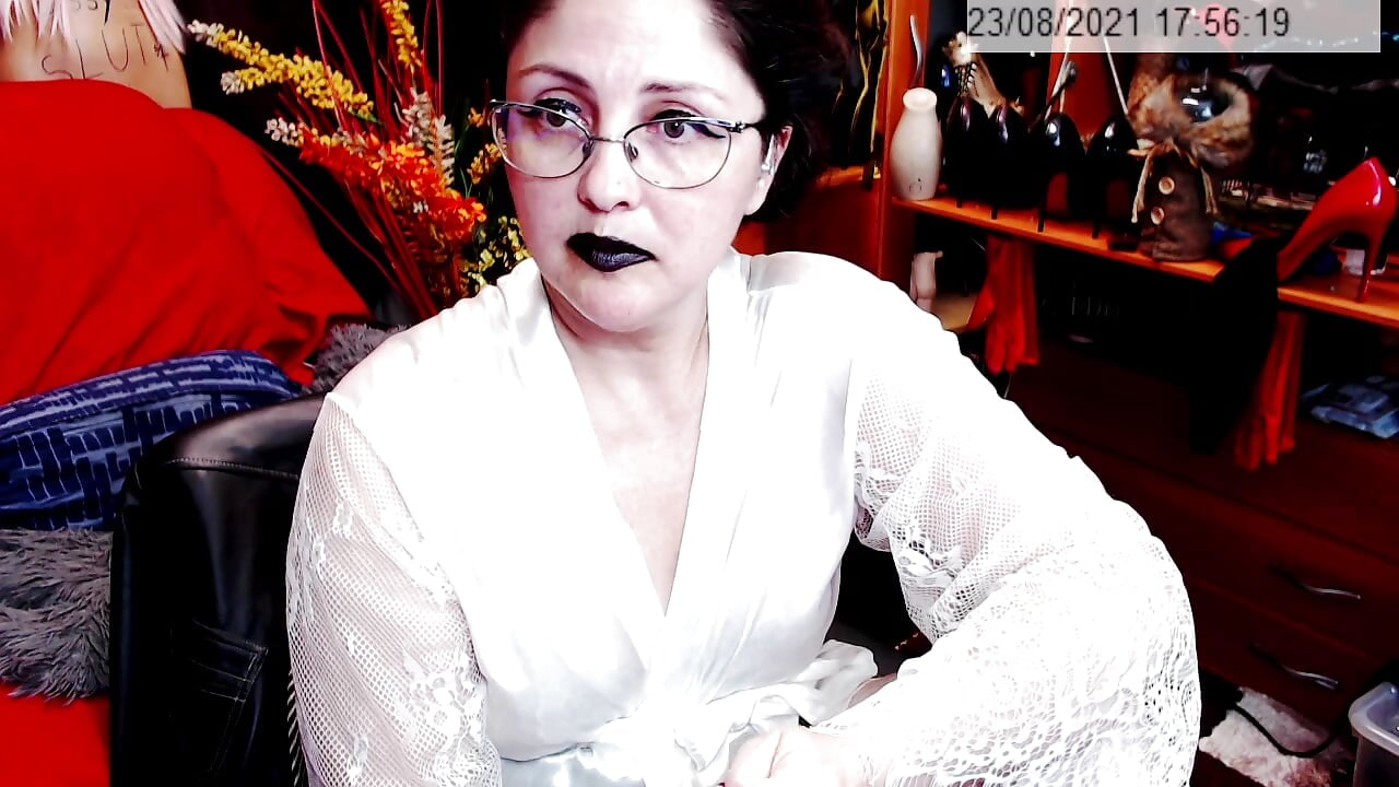 PLATA Politelor:Tarfulito CARPATO-DANUBIANO-PONTICA de sex masculin din Braila,идите сюда!Bravo! - video od modelky/modela Imperatriza