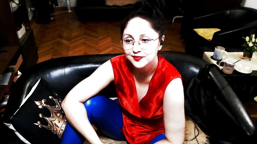 ИДИТЕ СЮДА, GUZLEV1 (SPH IN NEED ... RUSSIAN) – video modela na kameri Imperatriza