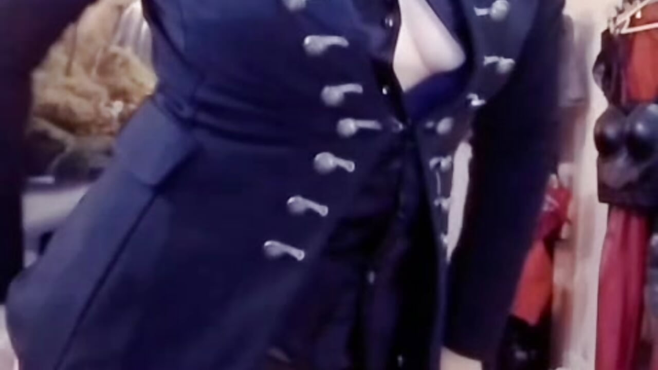 NonBinary content creator - transformer phantasy world - video od modelky/modela Imperatriza