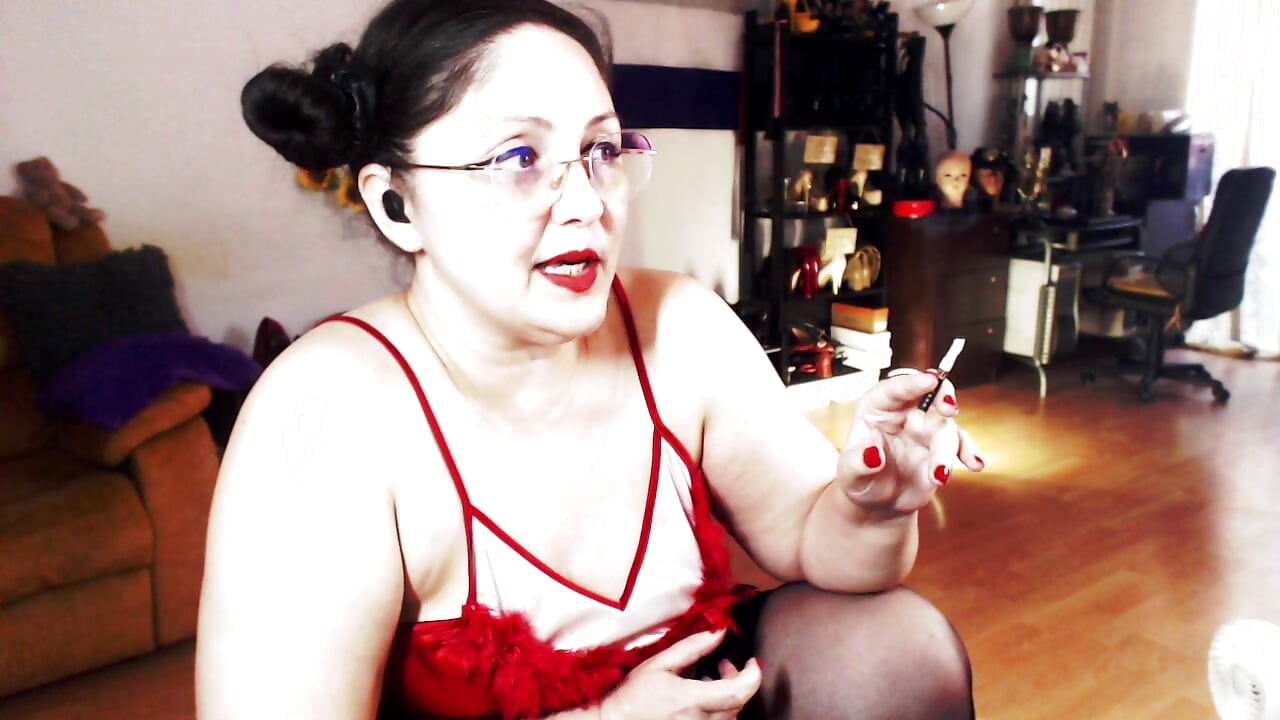 Stubborn peasants: if you insist with your game..well,welcome in your hell! I am price tag changer - video od modelky/modela Imperatriza