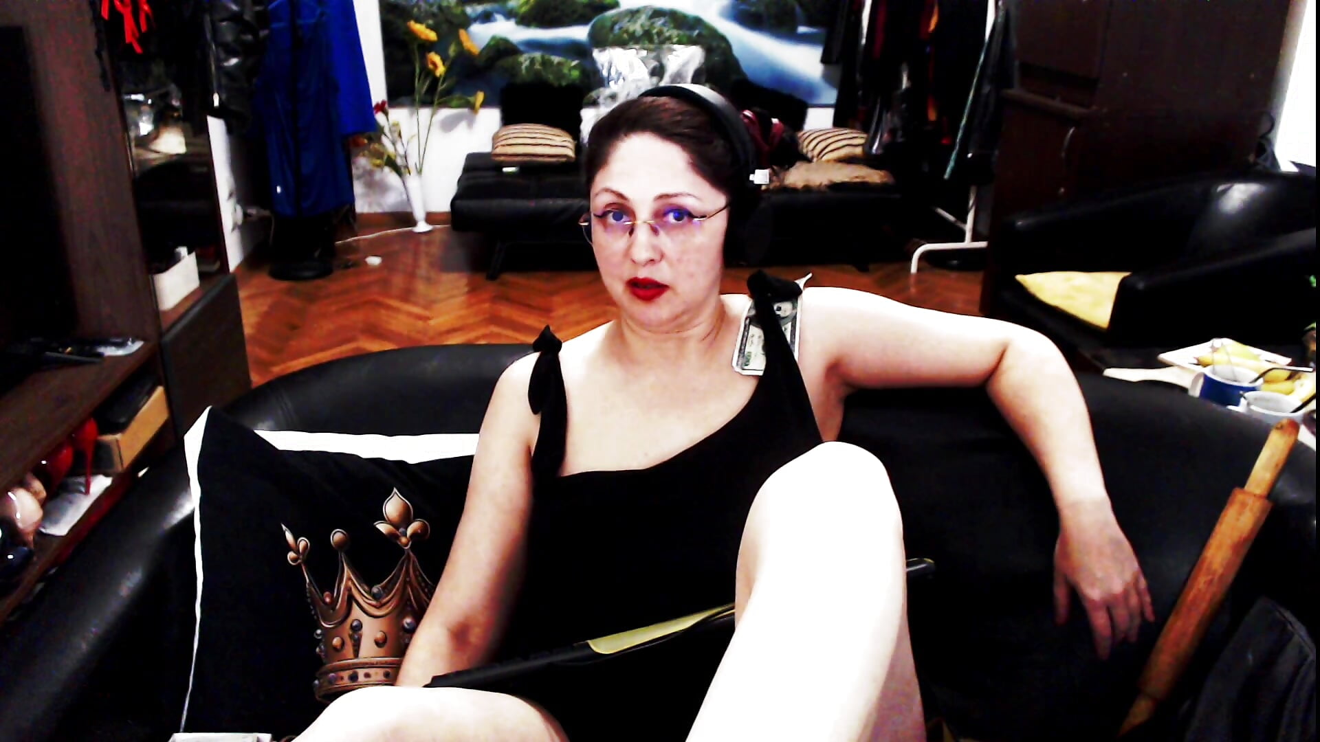The business partner from 2016-2018 is alive on my country,but all small tippers are blocked by me! - βίντεο μοντέλου Imperatriza