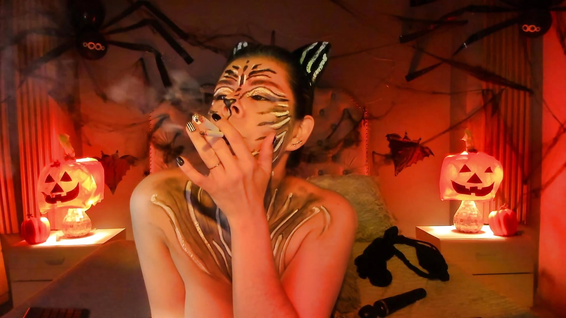 2025-10-30 18-06-56 - RamonaSimons 캠 모델의 동영상