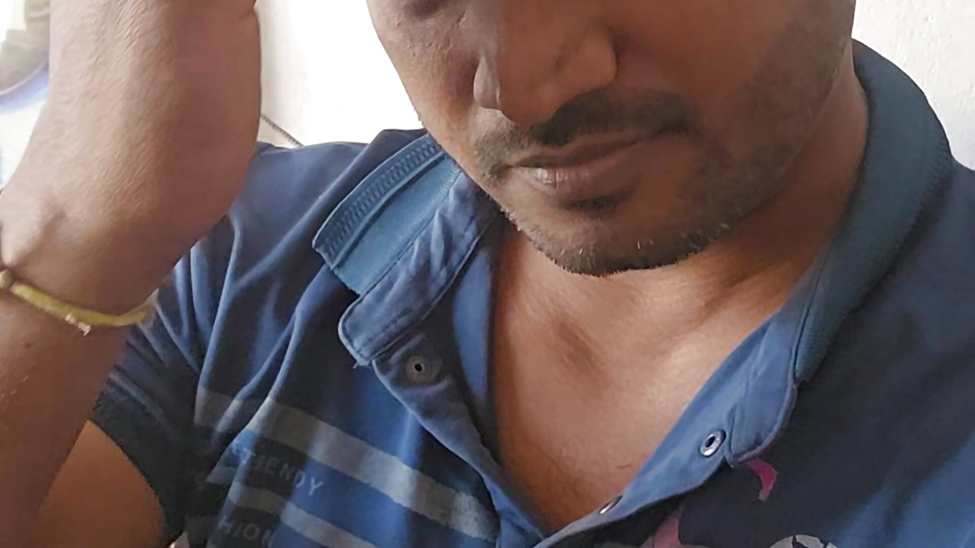 1000340194 - RabitheRambo30 캠 모델의 동영상