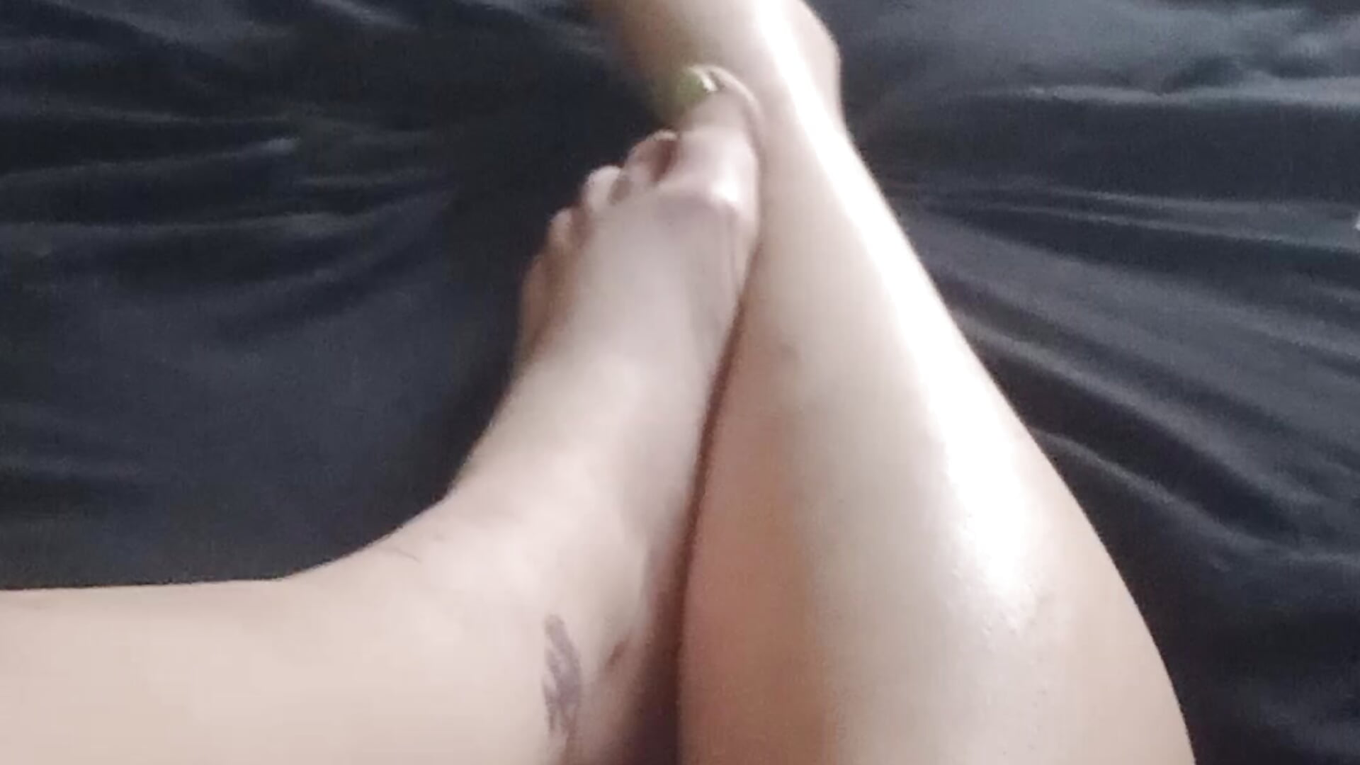 Feet - video by Allygrantham19 cam model