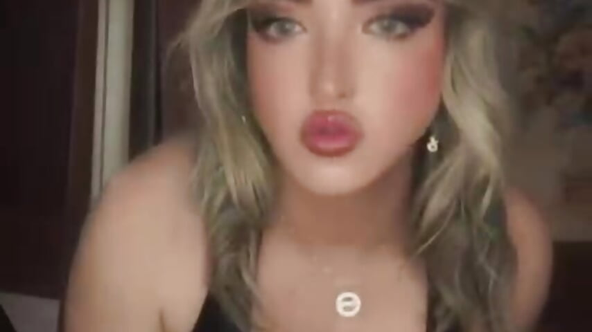 ريلز دلع للاصدقاء – video od webkamerové modelky raone_official