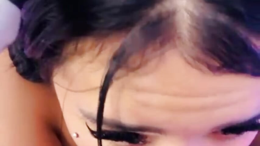 I'm not a dream... but I promise you'll want to close your eyes.－カメラキャストのMarianaGarciaa__の動画