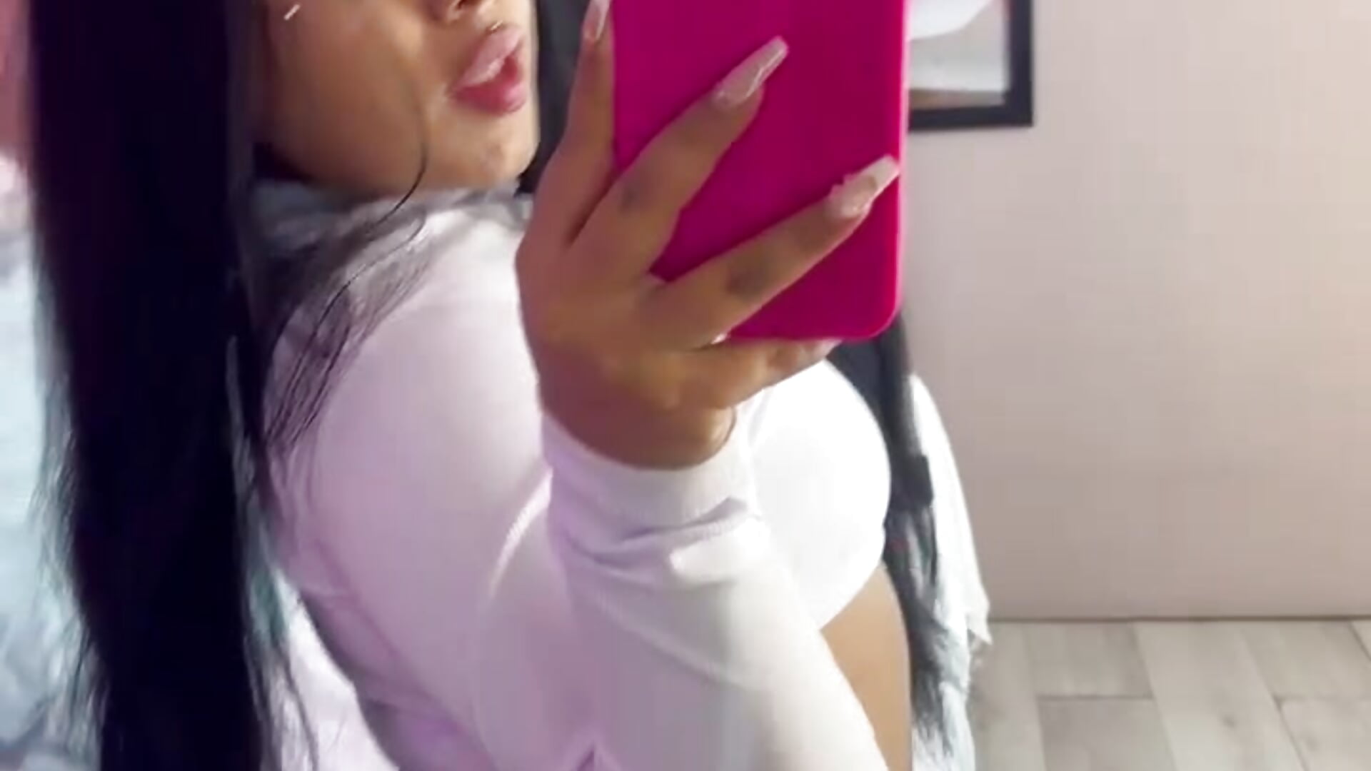 In what pose do you think of fucking me? - فيديو من MarianaGarciaa__ موديل الكام