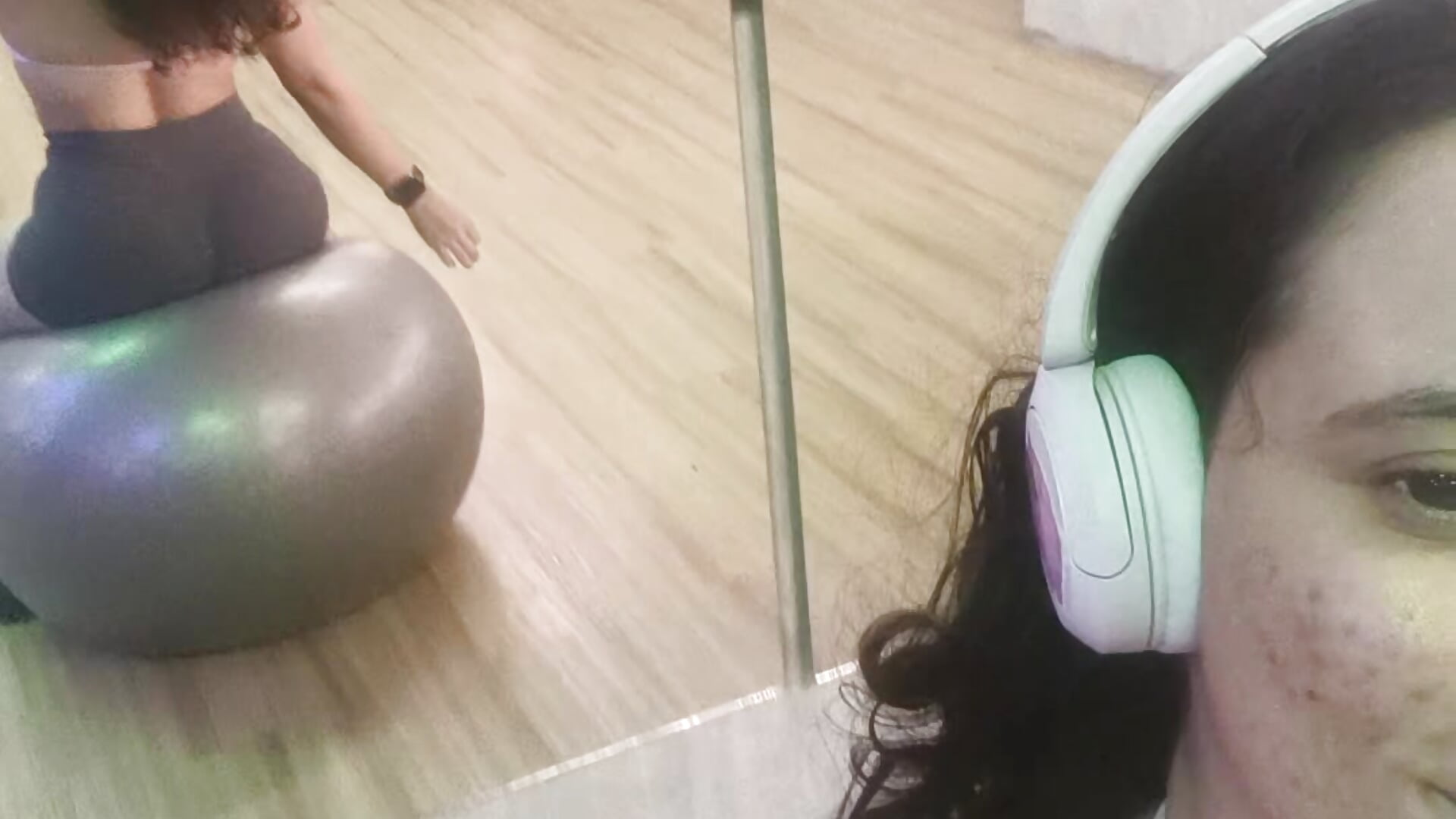 10011624168 - vidéo du modèle de showcams lovely_kitt