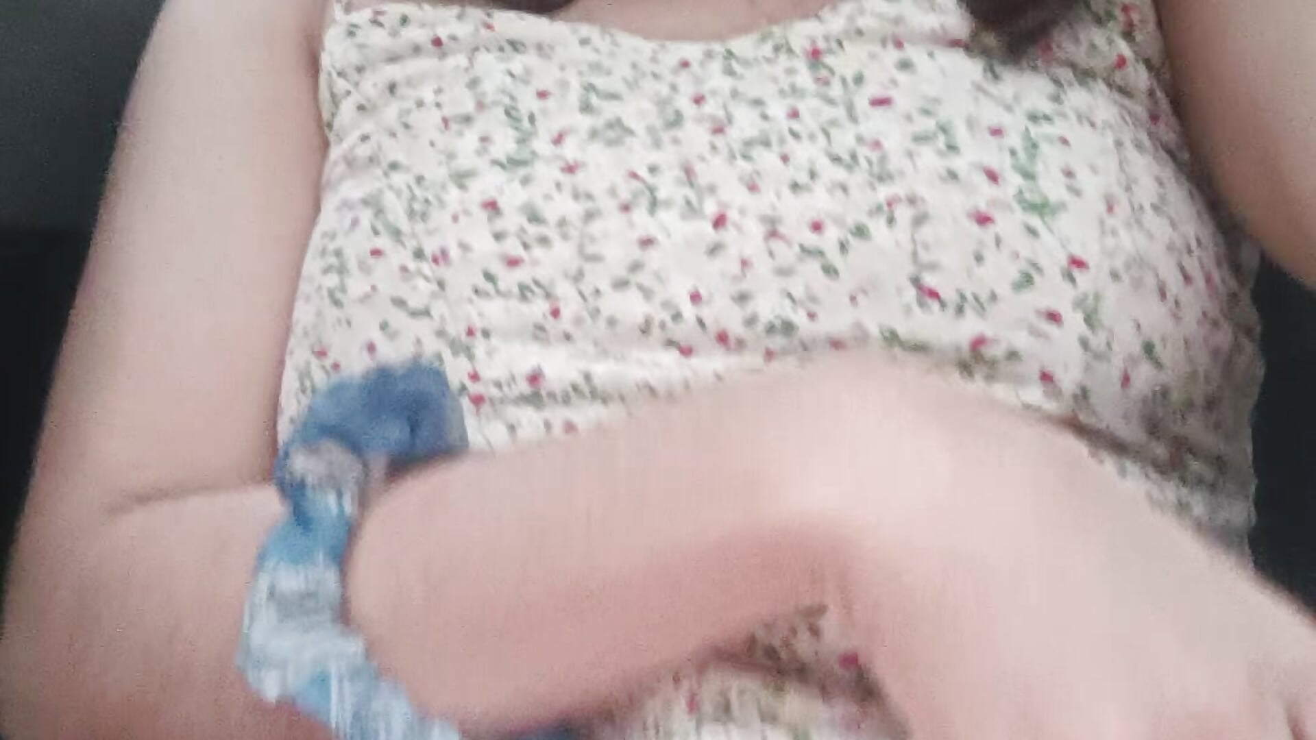 😈 Do you like my sweet moments more... or when I get dangerous? – video od webkamerové modelky lovely_kitt