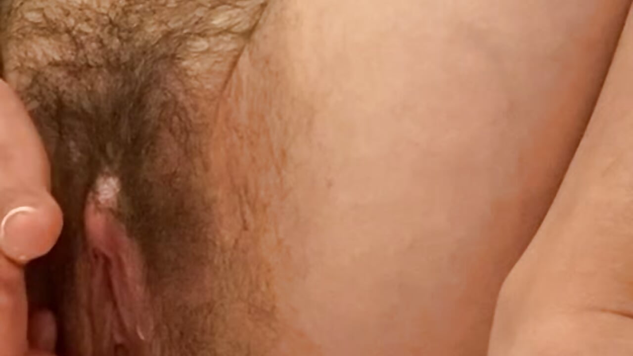 wet ass pussy 💦 – видео вебкам-модели kitt_kiss