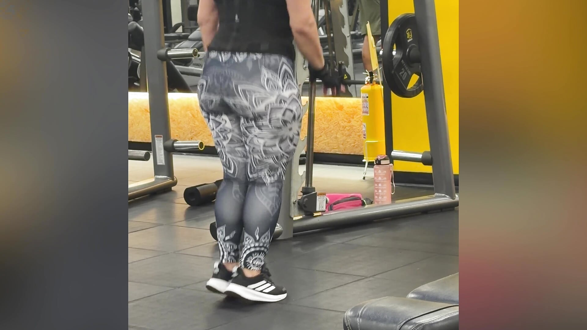Gym Day - فيديو من Yelena03 موديل الكام