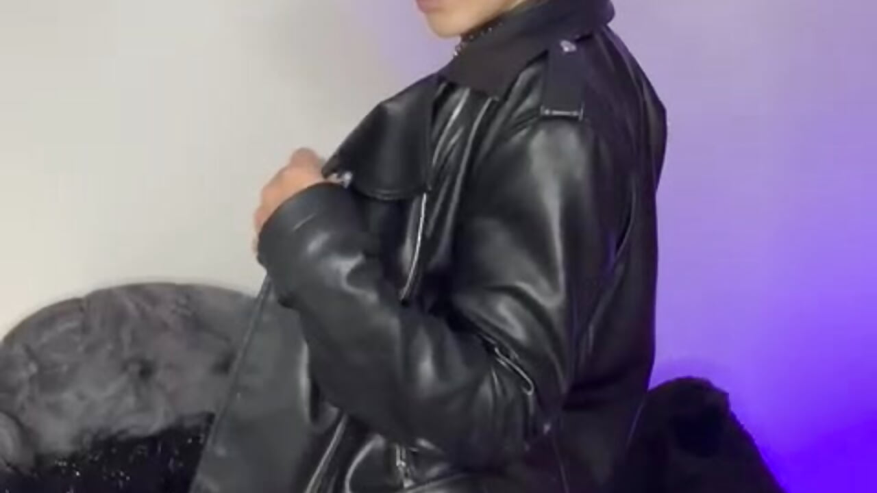 I feel like a rockstar ♥ - video by Sweet_Amy01 cam model