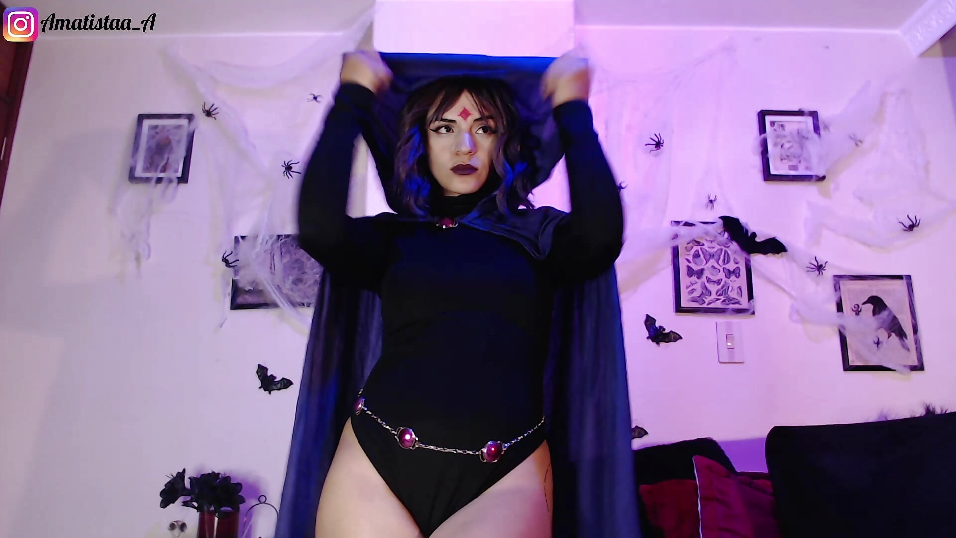 Sensual Raven - video by Sweet_Amy01 cam model