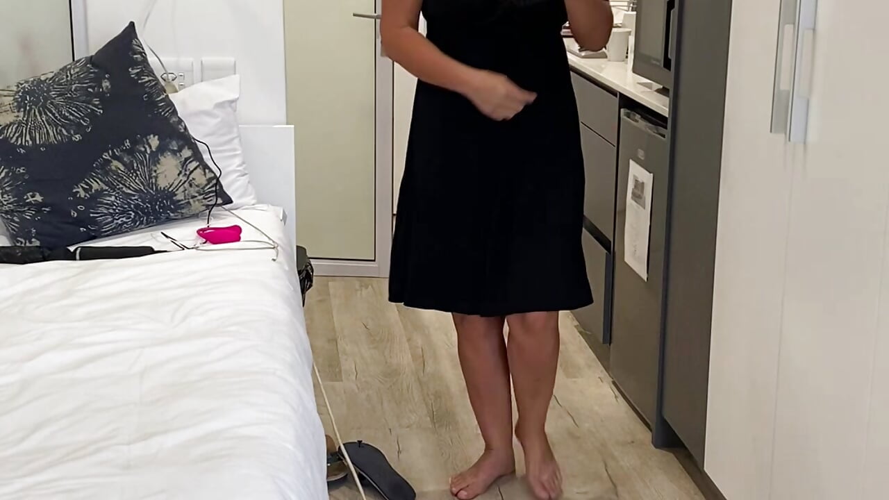 😈