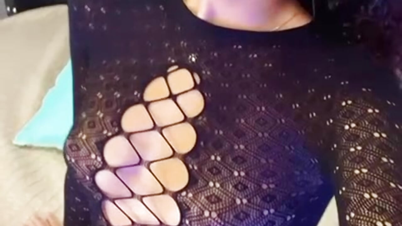 Sexy lingerie ! 🔞😏🍒 - vidéo du modèle de showcams littleebonny