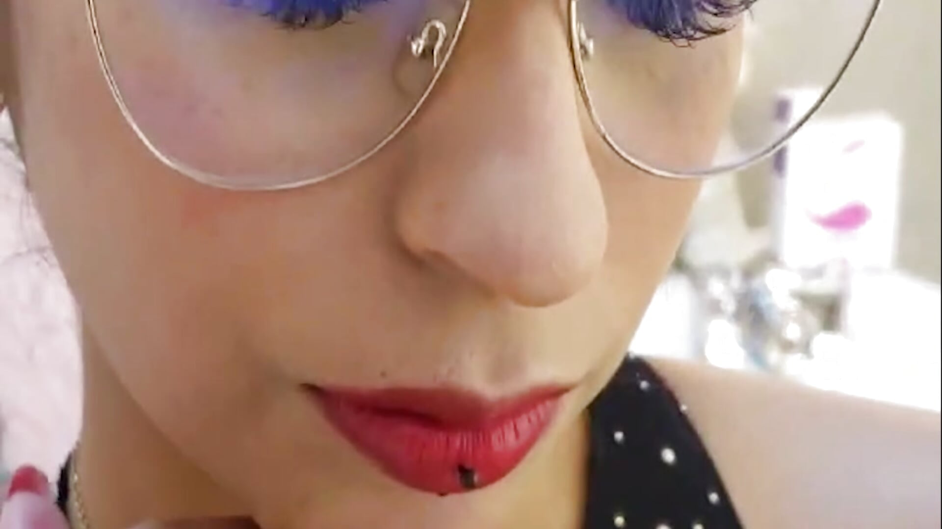 piercing🔥 - video by emily_parkerr cam model