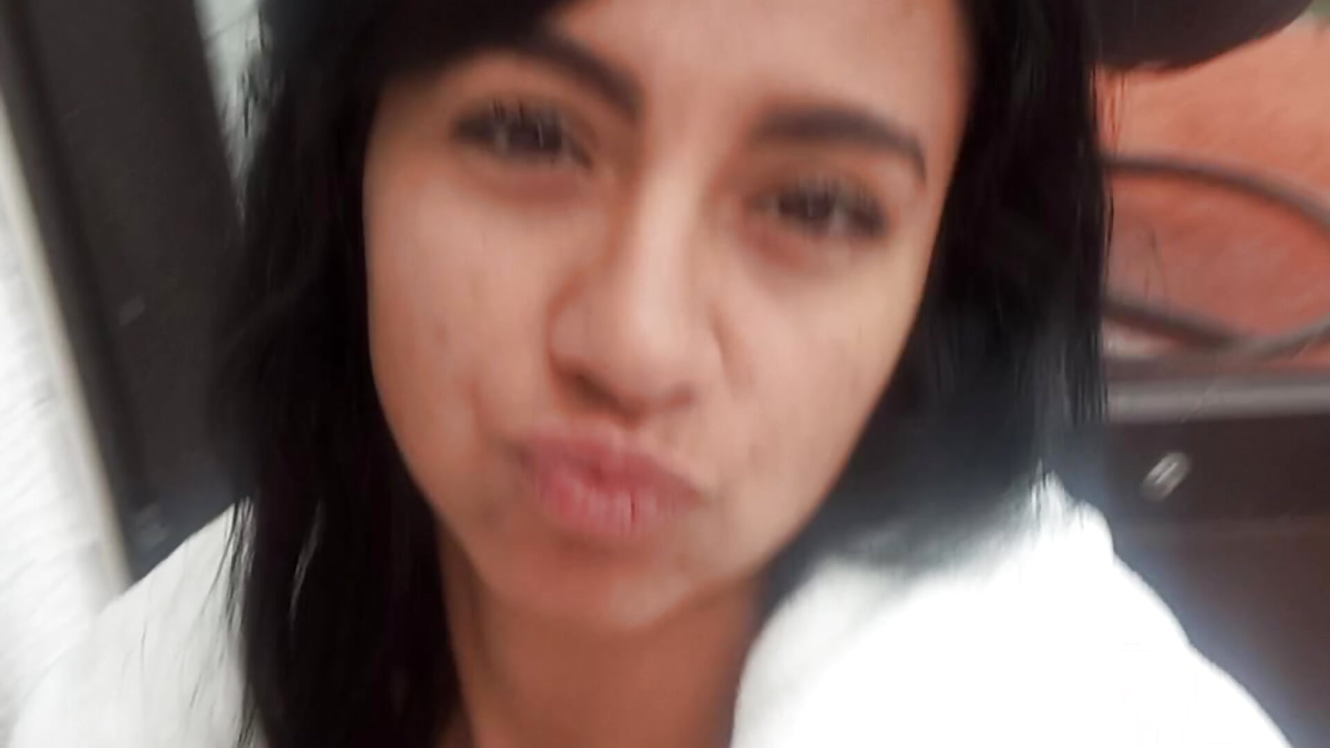 Raining day - video by Tamaraakins cam model