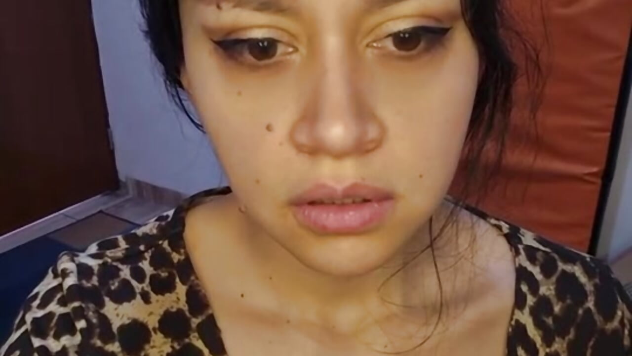 Deep throat with big dildo - copy 14 Aug 17:20