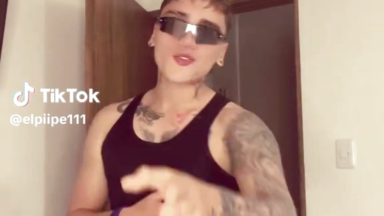 1000001343 - video by Rolblue cam model