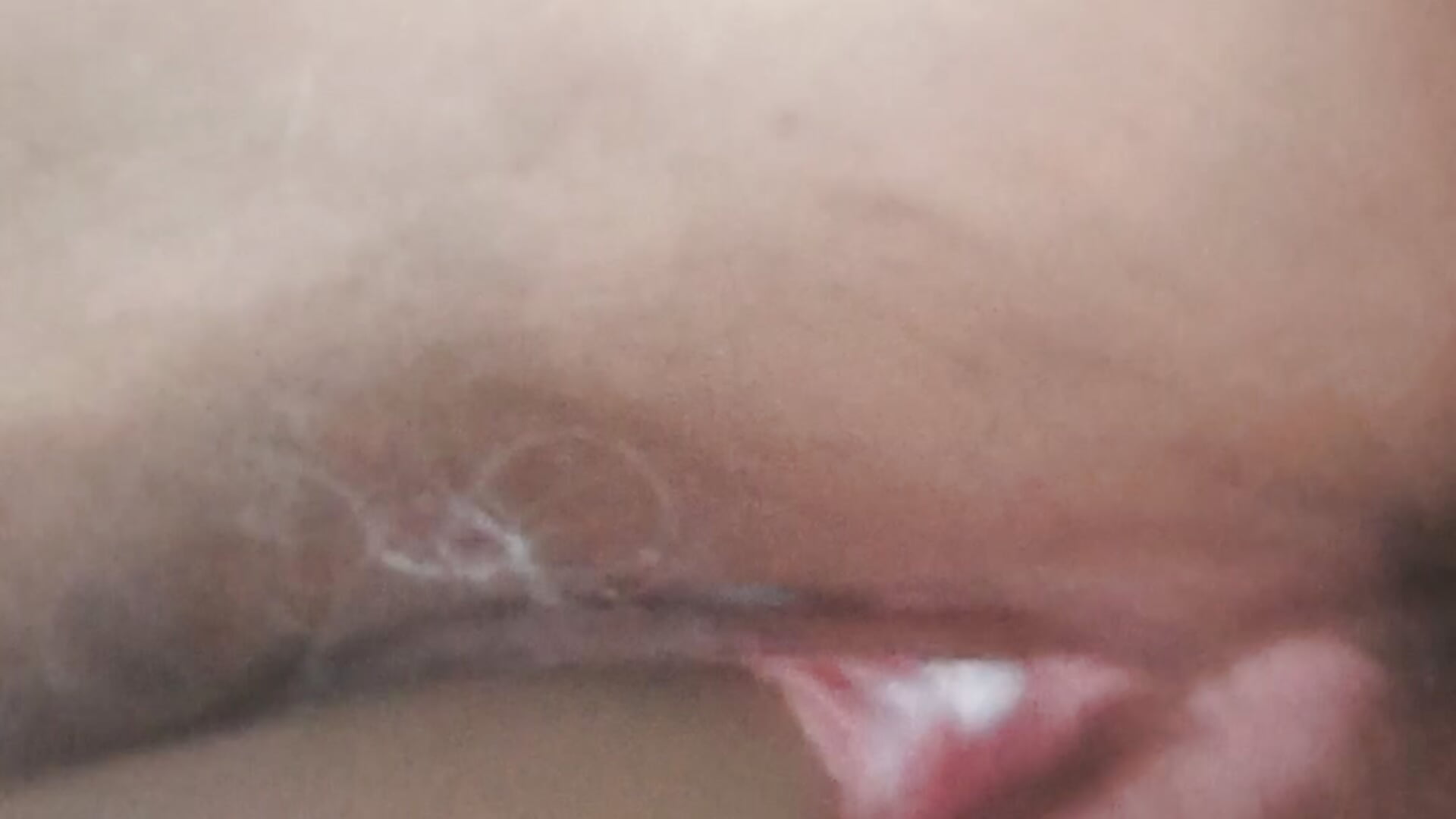 Cum driping out of my pussy while playing with dildo — filmik JeenaTaylor, modela(-lki) na kamerkach