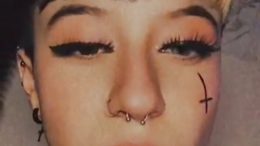 383720596_24210899331841890_4003310966445419184_n - Video von Tatto_gotiic Cam-Model