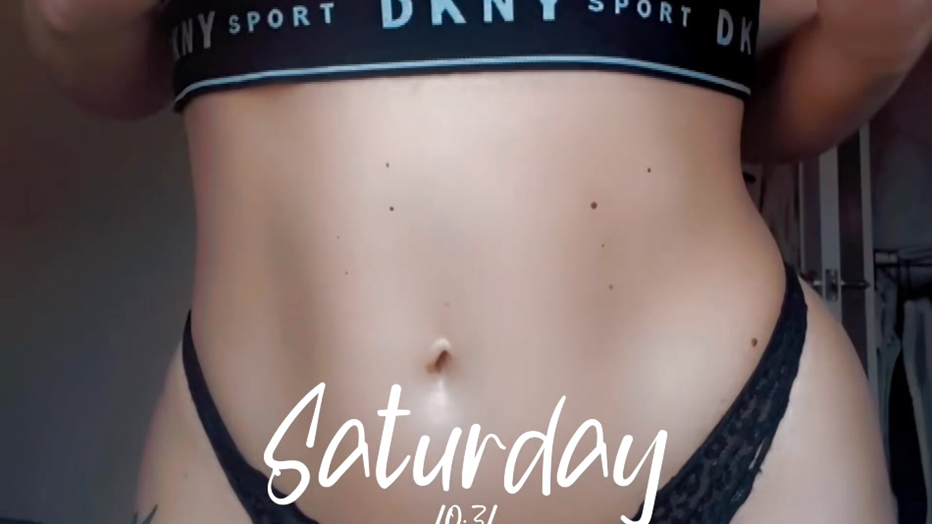 filtered-71257664-1F62-4BA9-B697-591CBC4BEEE5 - Video von Navyrein Cam-Model