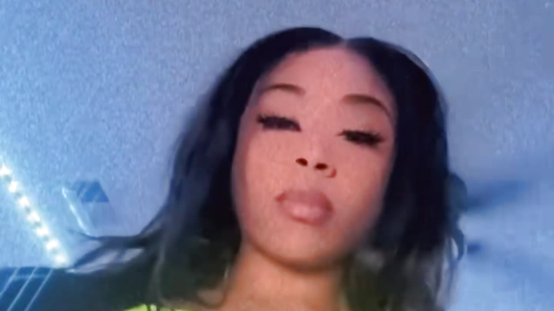 Fine Lime - ক্যাম মডেল MariahBrook-এর ভিডিও