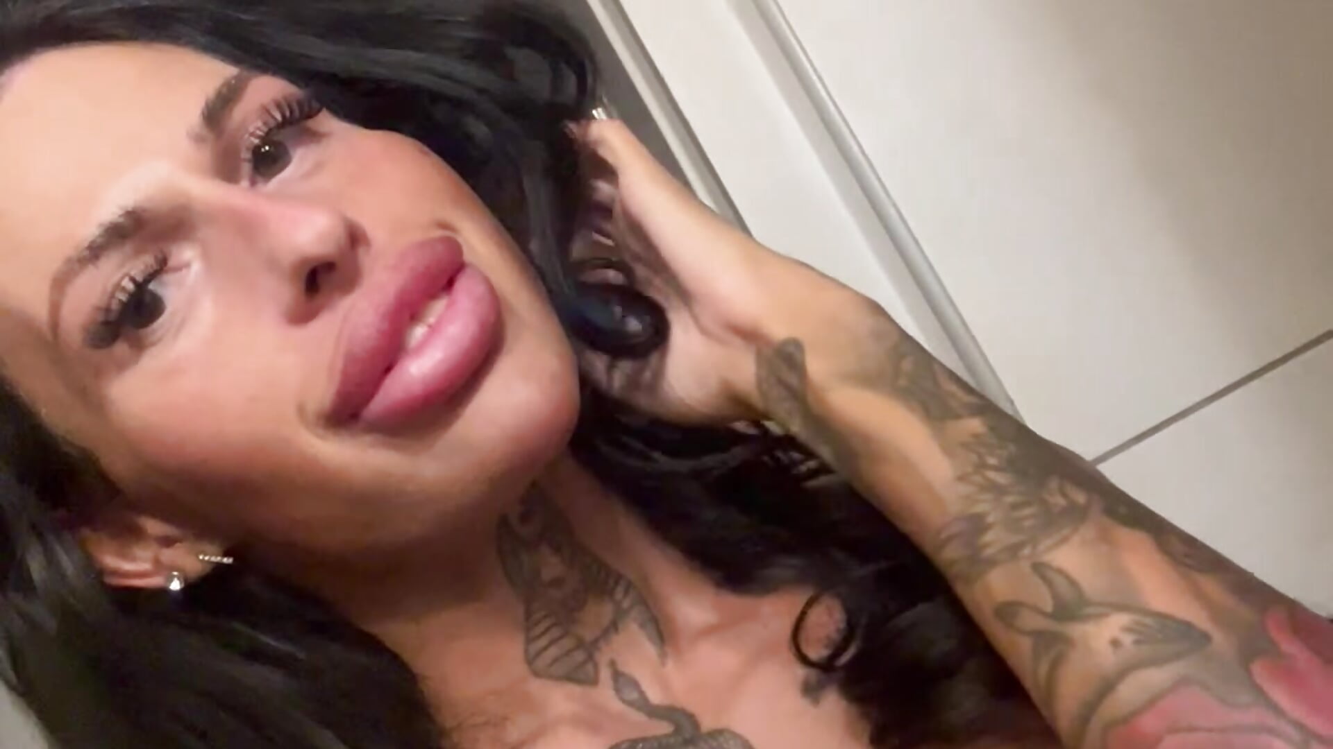 IMG_2319 - video by Hannahpierce cam model