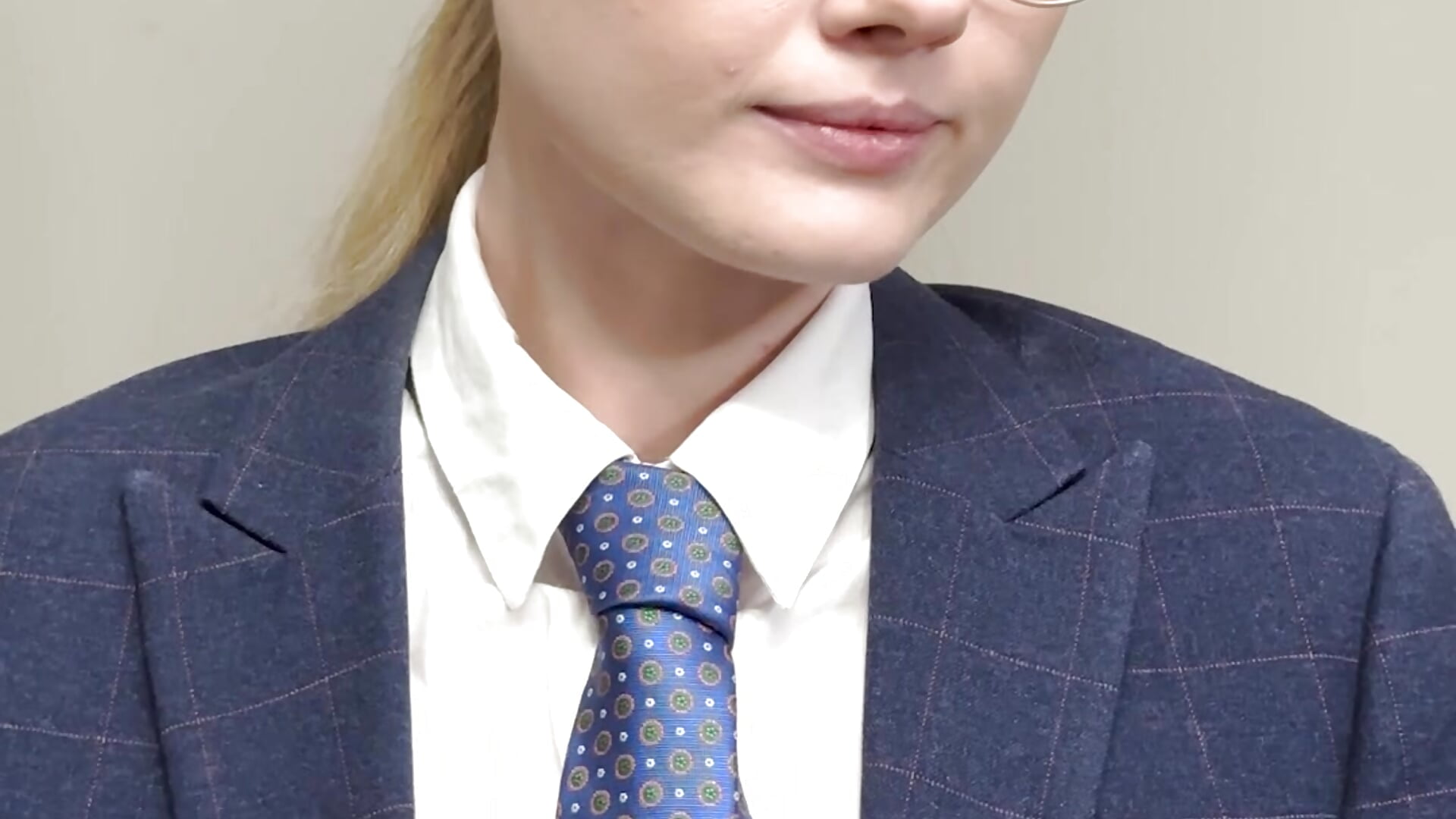 I can be different - video by Naughty_mooncake cam model