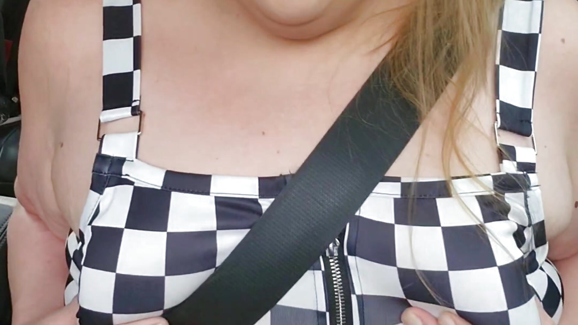 Public car ride flashing tits