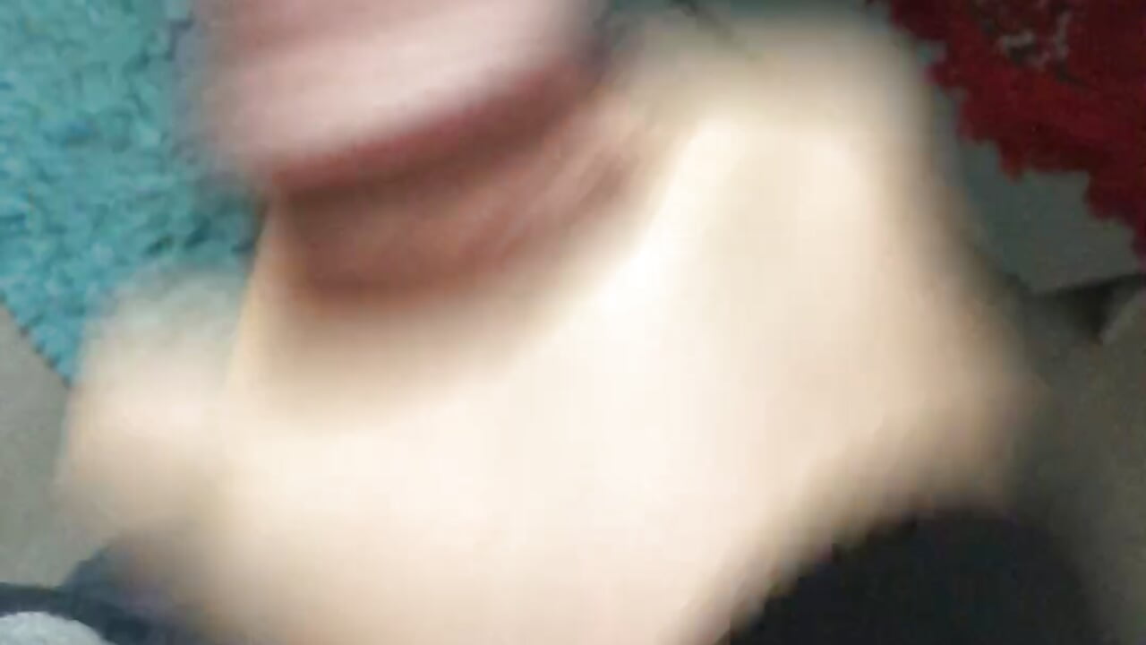 Masturbating Cock - video by MelanieAutumn cam model