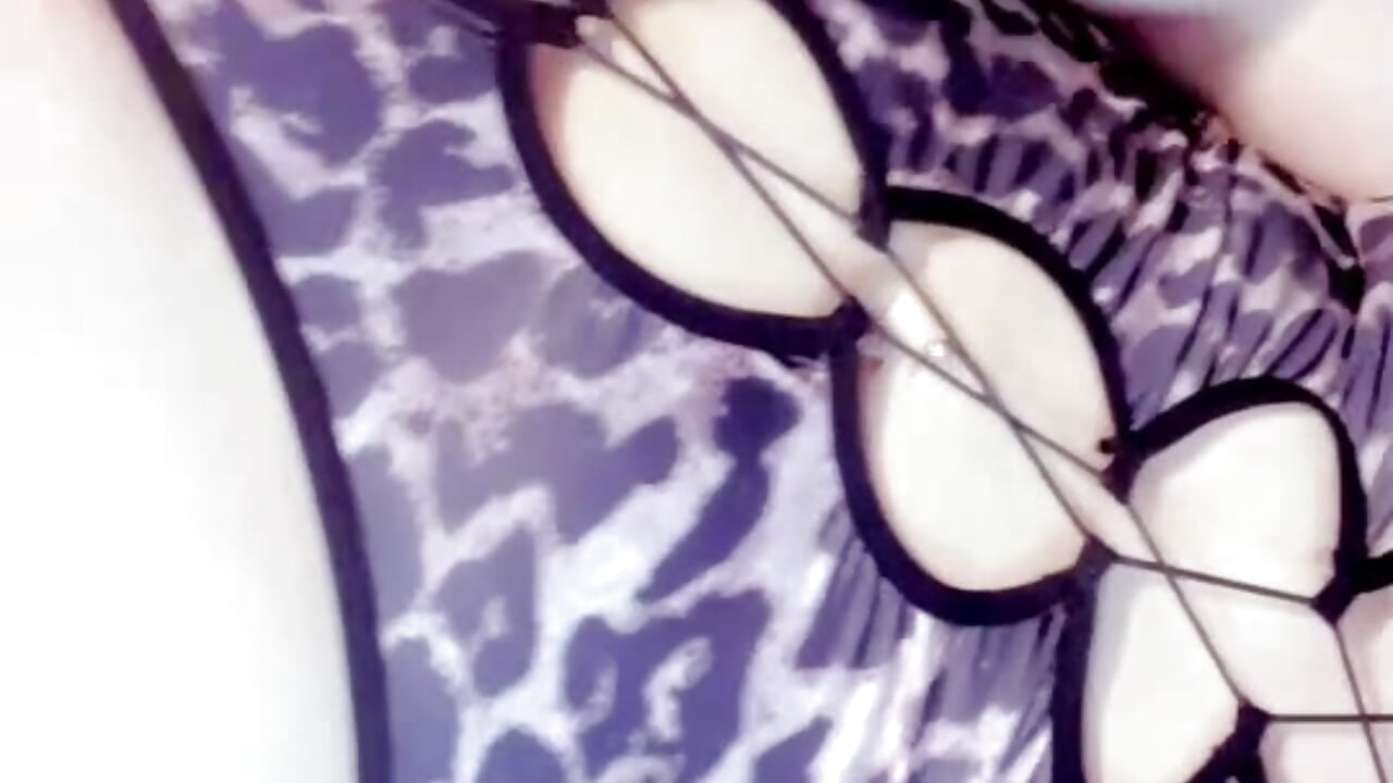 EF404925-96A5-41A9-B822-776E06EA96D7
