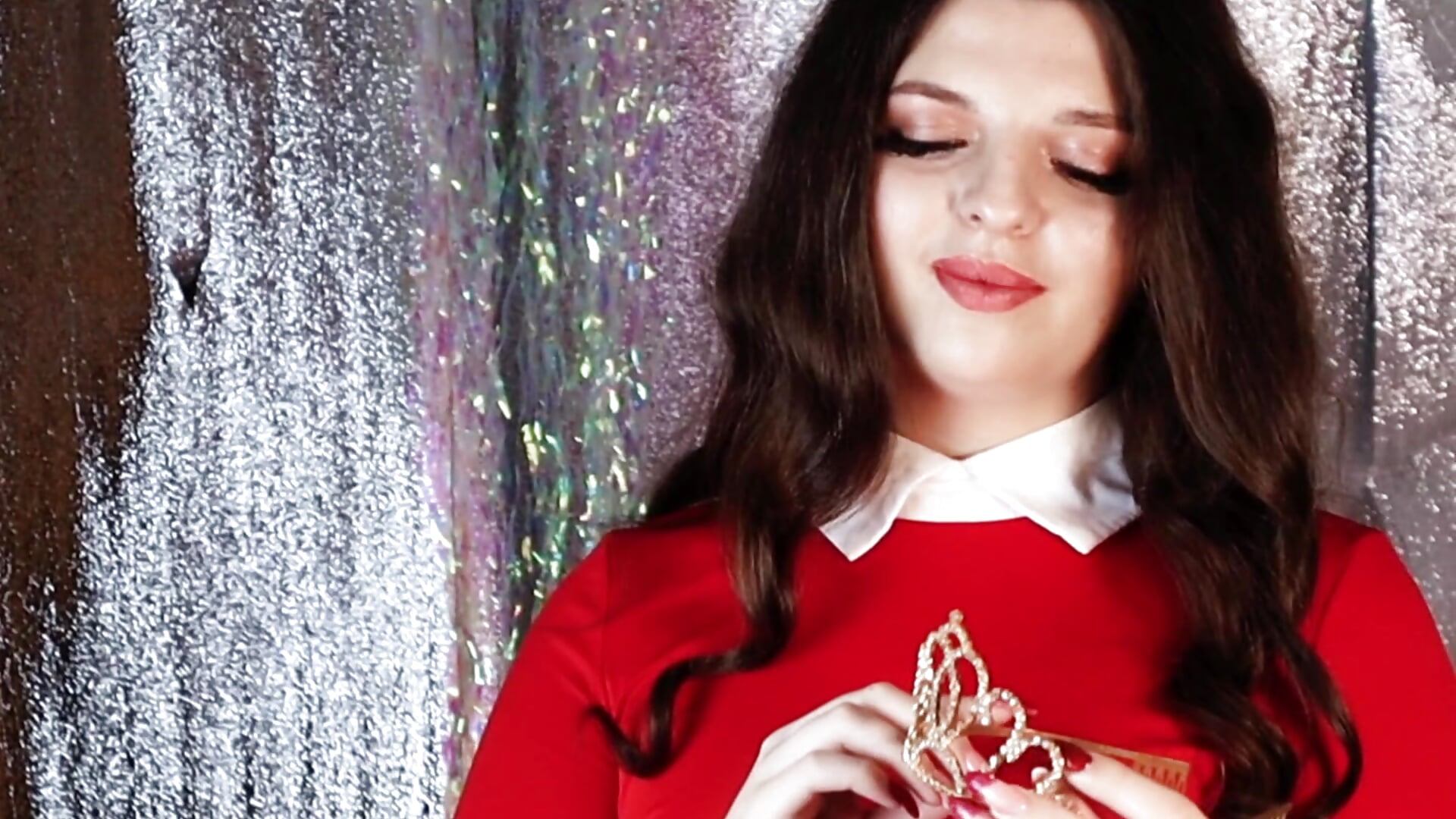 tiara for christmas－カメラキャストのPamDaresの動画