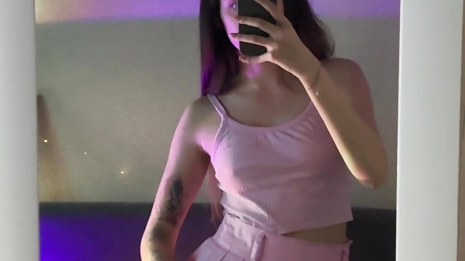 pink meow^^^ - video by Minirini cam model