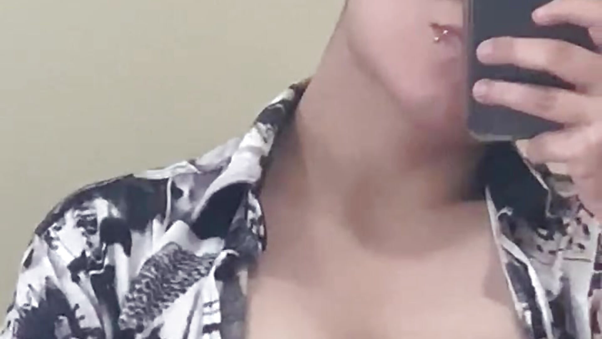 Sexy for you!!! - video by ArielFoster cam model